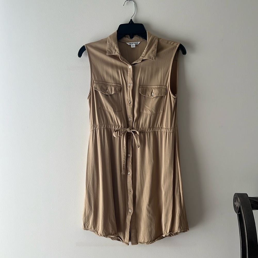Khaki / Tan Sleeveless Dress, Size M